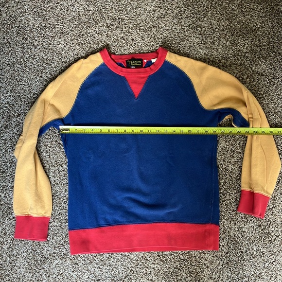 Vintage Levi’s 100% cotton sweatshirt - Picture 3 of 7